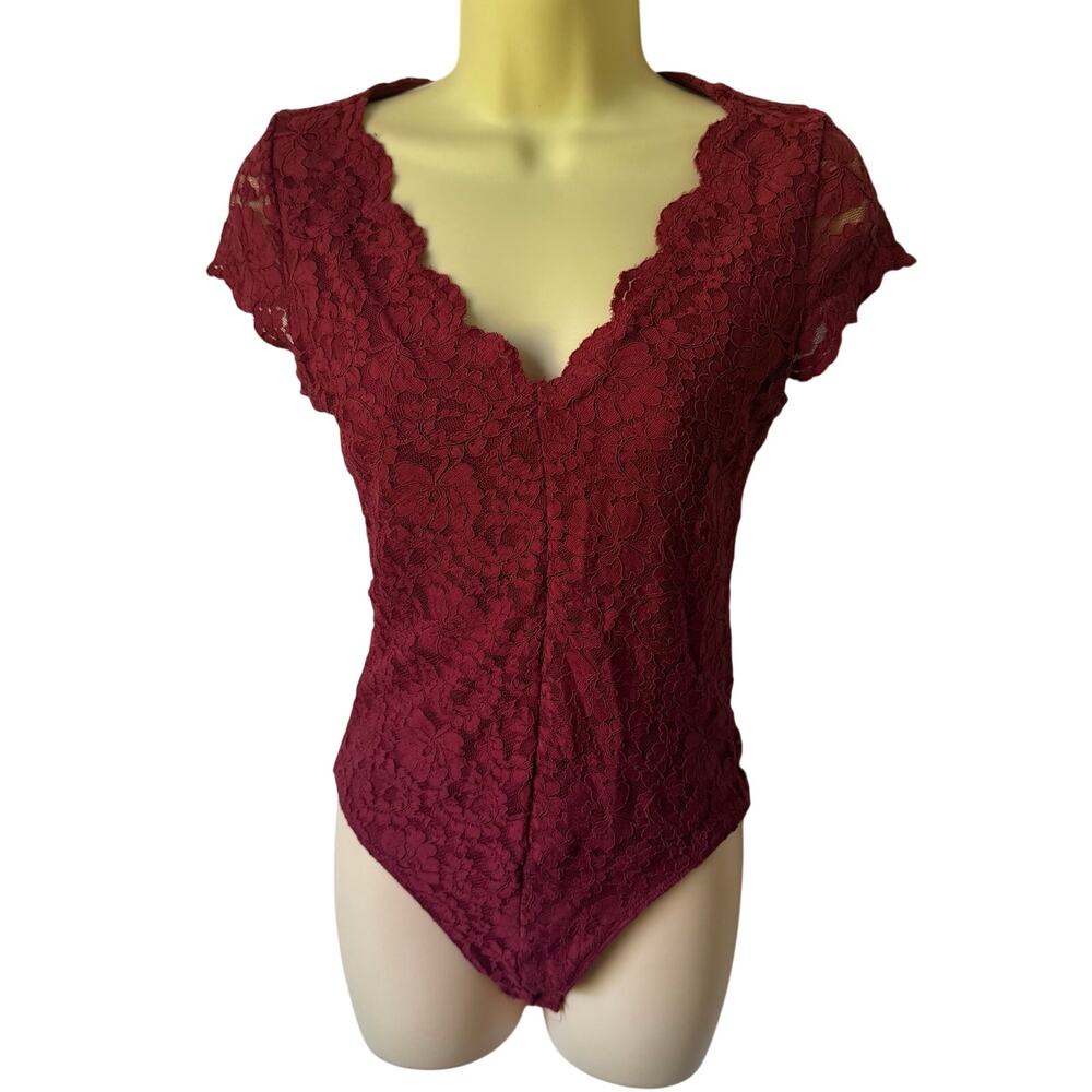 Express Raspberry Eylash Floral Lace Scallop Neckline Bodysuit